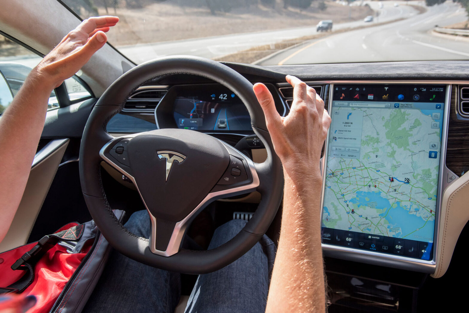 Tesla ระบบ Autopilot